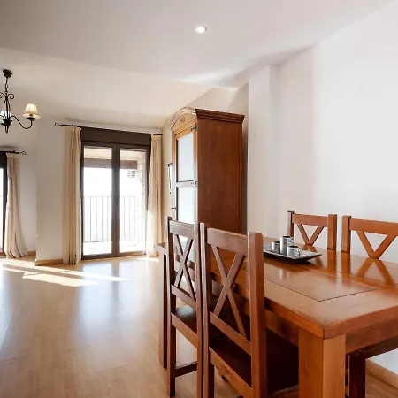 Appartement Pleasant In With Fireplace Gúdar